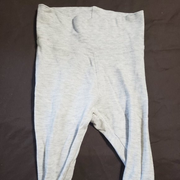 H&M Leggings Organic Cotton With Feet Grey New Arrival Tag On Bum 4-6 Month Size - Picture 1 of 5